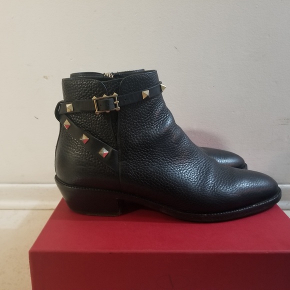 Valentino Shoes - Valentino Rockstuds Ankle booties Size 38